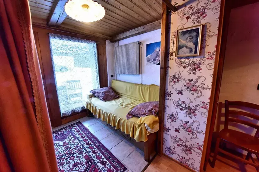 chambre 4 personnes aux Housses Chalet à l'Orée du boiwebp